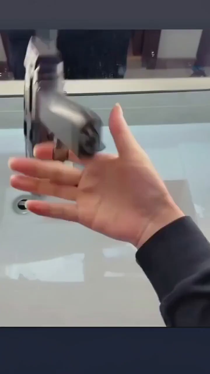 AQUA BLITZ WATER GUN